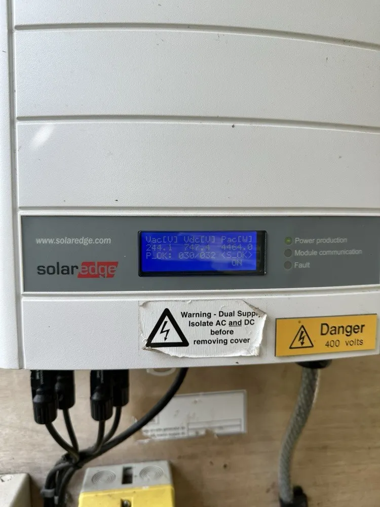 SolarEdge inverter running again after the firmware update